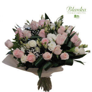 זר ורוד לבן